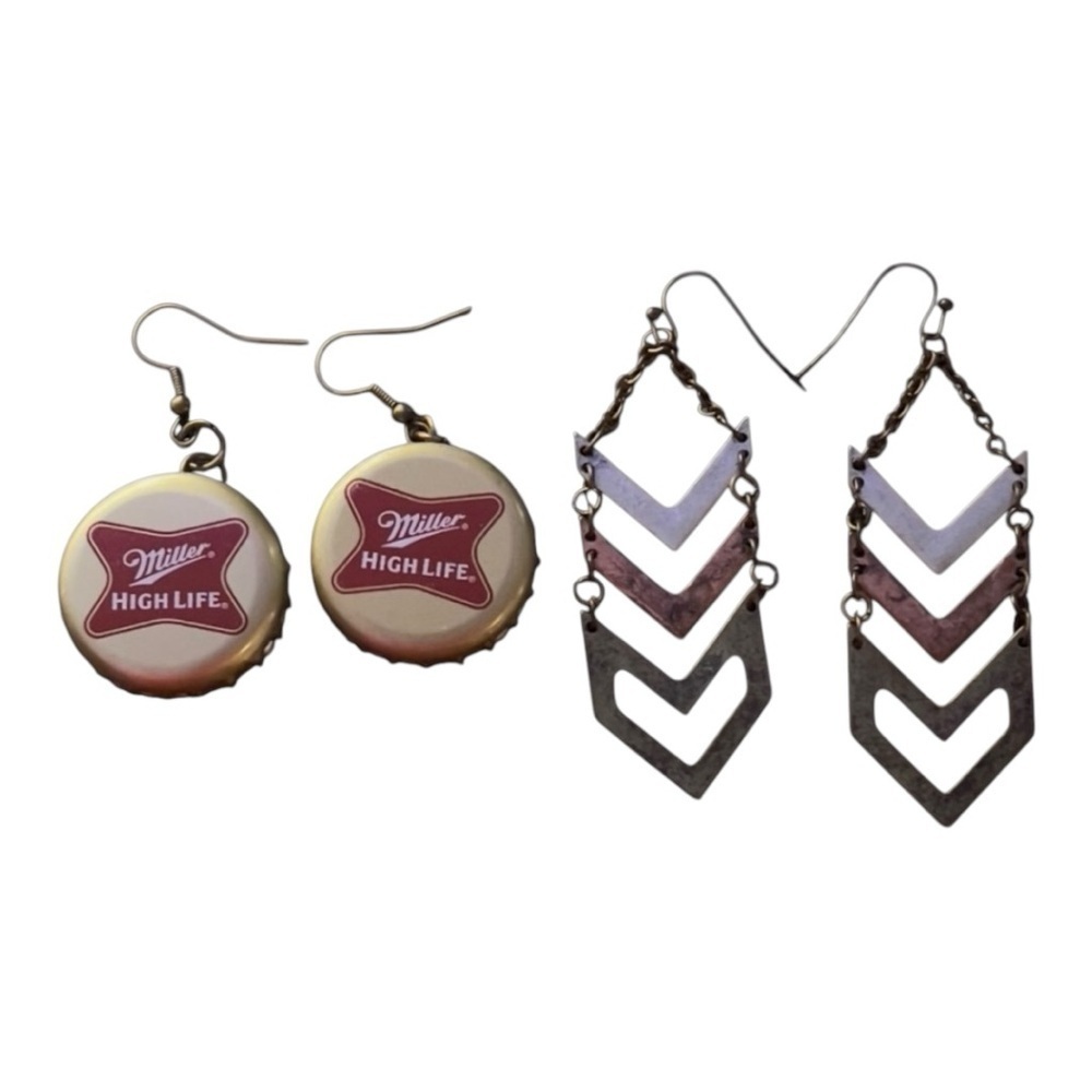🍻✨ Meet “The High Life & Chevron Duo Earrings” ✨🍻